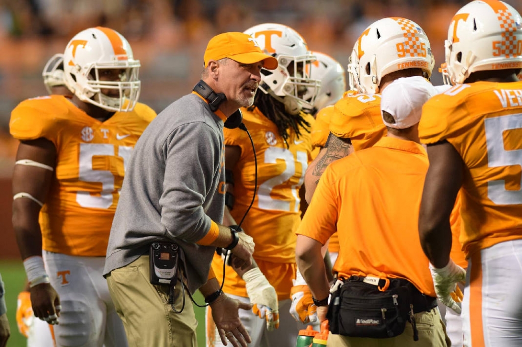 Tennessee routs No. 13 Northwestern 45-6 in Outback Bowl