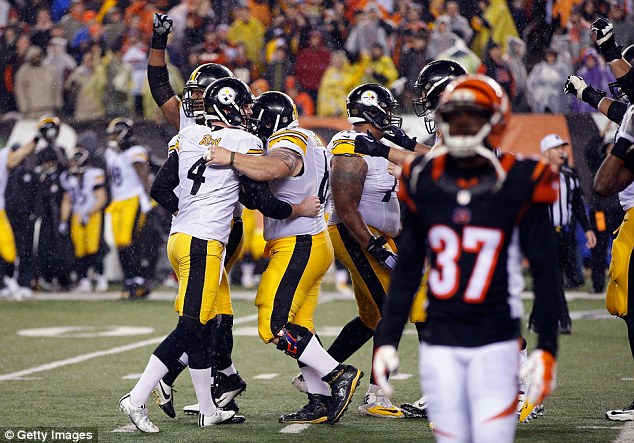 The Pittsburgh Steelers progressed despite appearing to throw away their 15-0 lead over the Bengals