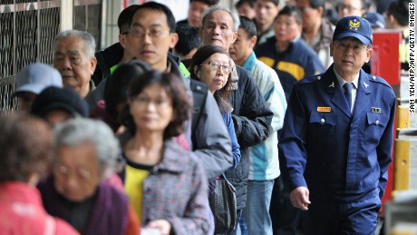 Taiwan voting in historic election