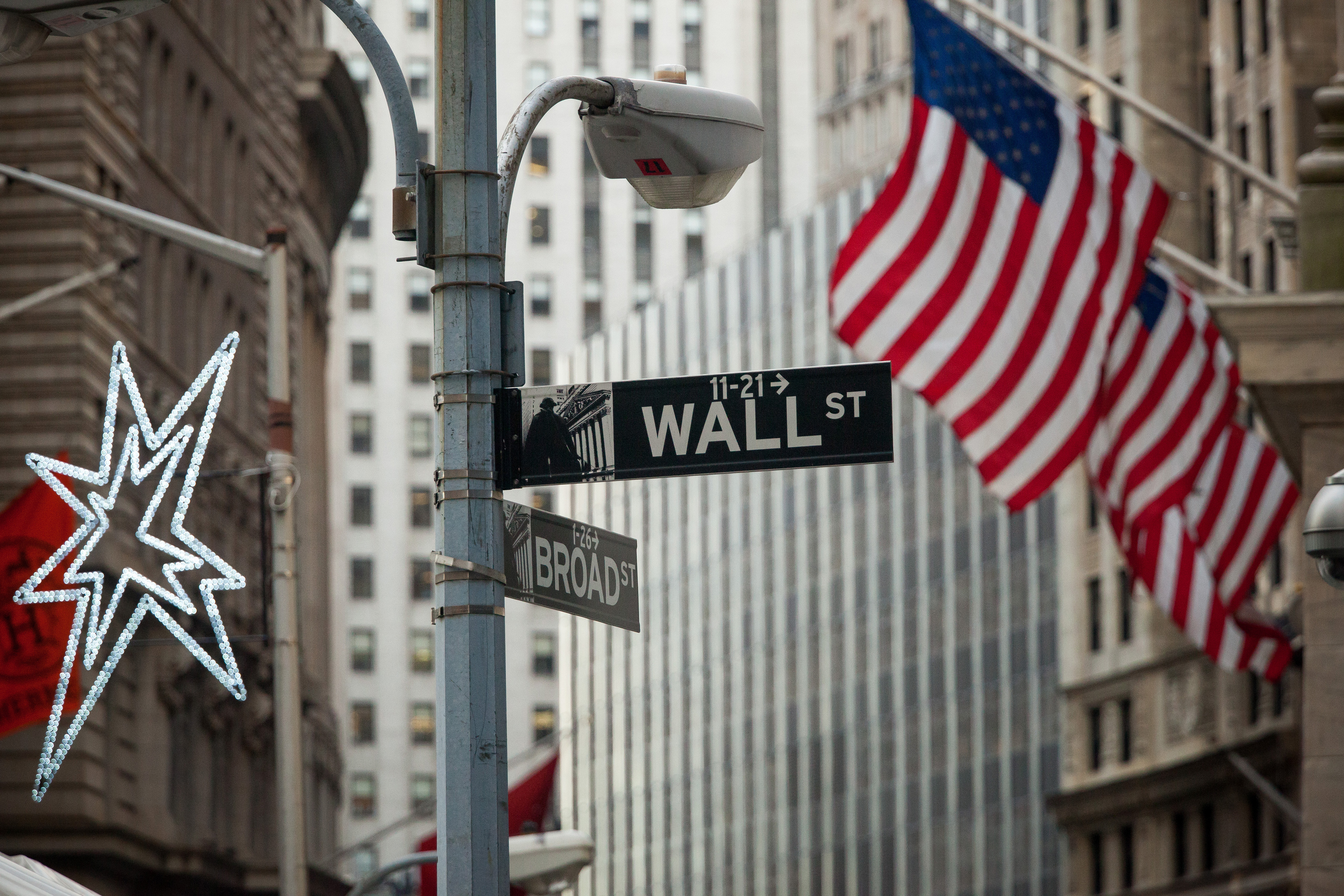 Trading At The NYSE As U.S. Stocks Rise Amid Payroll Gains