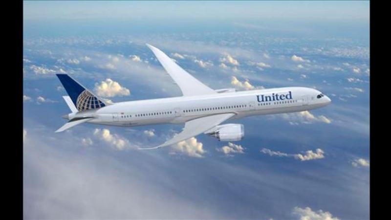 United Airlines 787 Dreamliner