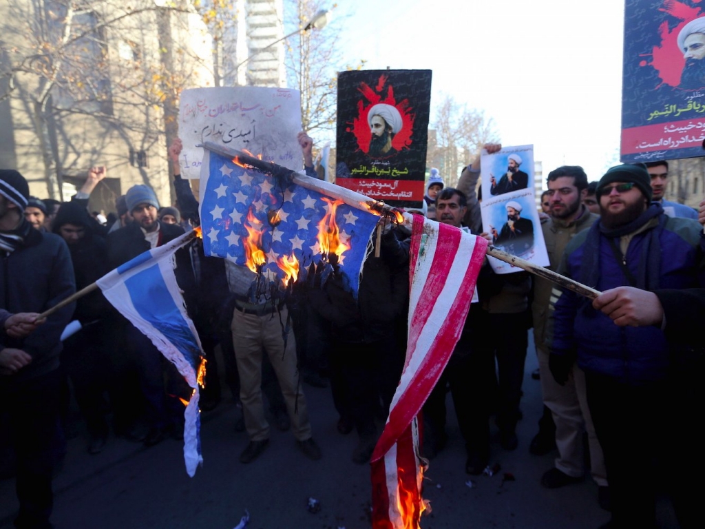 Iran Iranian Protesters Burn US American Israeli Flag