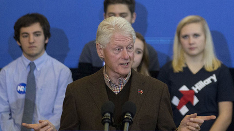 Voters who stood behind Bill Clinton seemed rather unimpressed by what he had to say