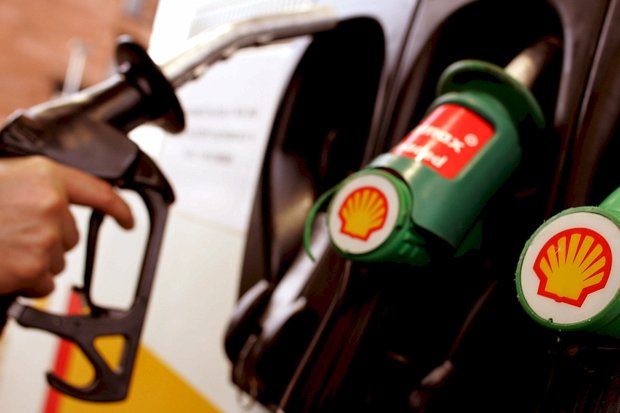 The fall in the oil price has hit profits at Shell in the fourth quarter
Reuters