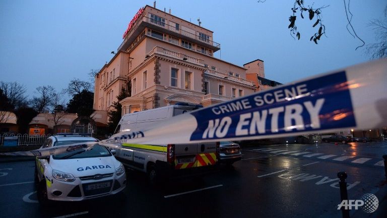 Gunmen open fire on boxing fans at Dublin hotel, killing 1