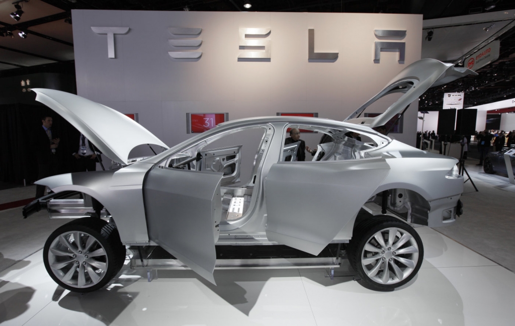 Tesla Hopes Tax Incentives Will Reduce the $35000 Model 3 Price