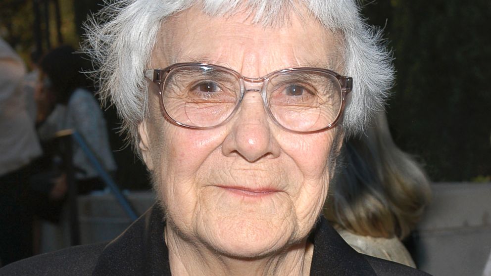 'To Kill a Mockingbird' author Harper Lee dead at 89