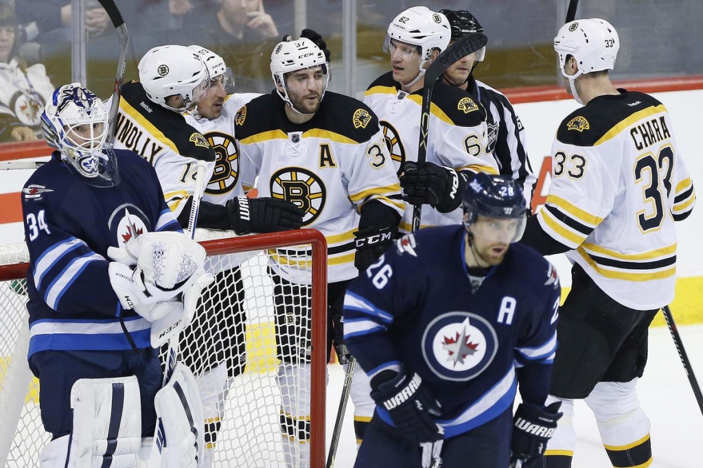 Patrice Bergeron fights former Boston Bruins F Blake Wheeler in fourth career NHL fight (Video)