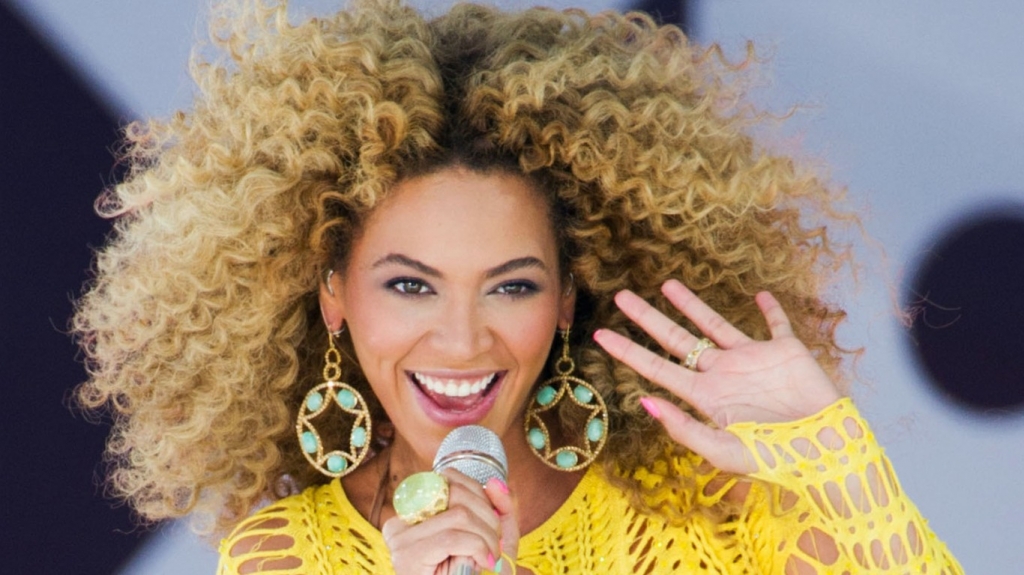 Celebs are freaking out about Beyonce's new single