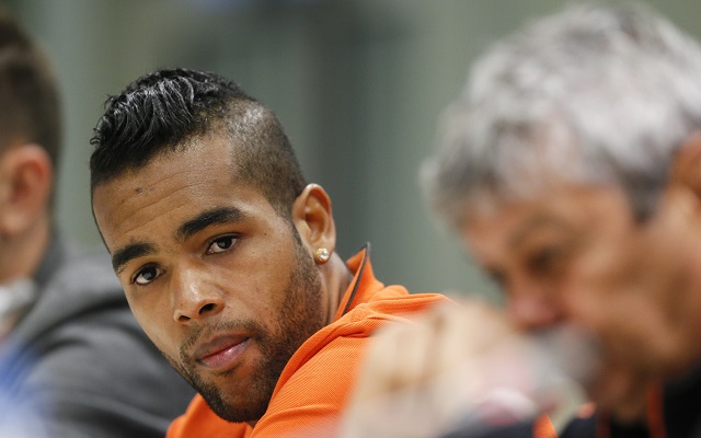 Chinese-bound Alex Teixeira becomes one of the highest paid players in the world