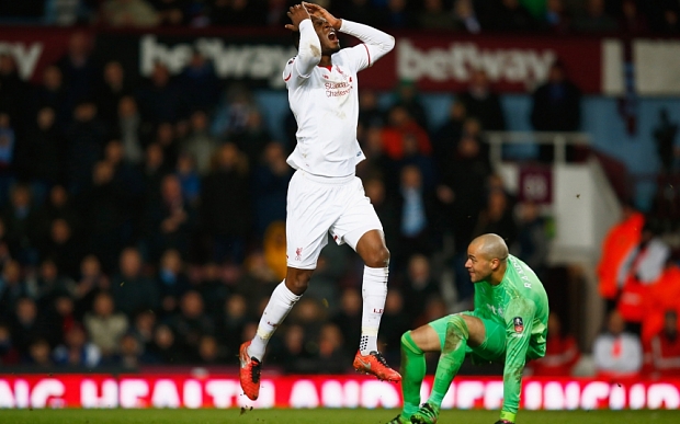 Christian Benteke misses another chance at West Ham