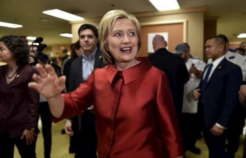 Hillary Clinton, Bernie Sanders in Tight Race in Nevada Caucuses