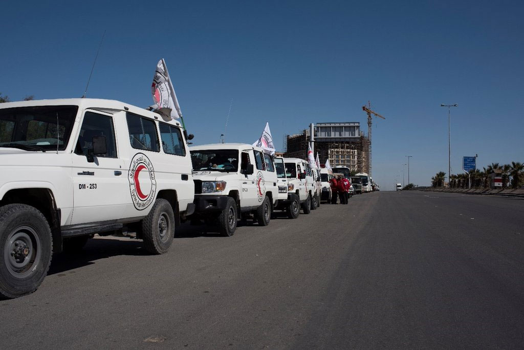 Syria: humanitarian aid convoys readied for starving civilians