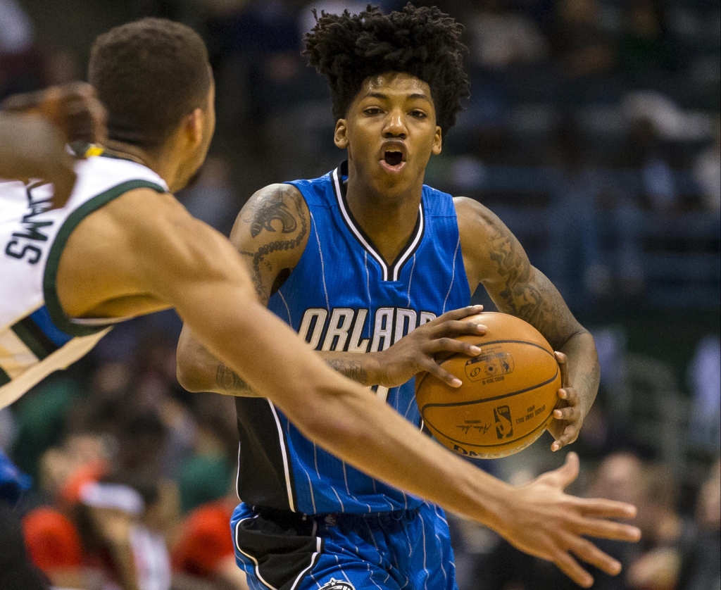 Jan 26 2016 Milwaukee WI USA Orlando Magic guard Elfrid Payton looks to pass the ball as Milwaukee Bucks guard Michael Carter Williams defends during the second quarter at BMO Harris Bradley Center. Mandatory Credit Jeff Hanisch-USA TODAY Sp