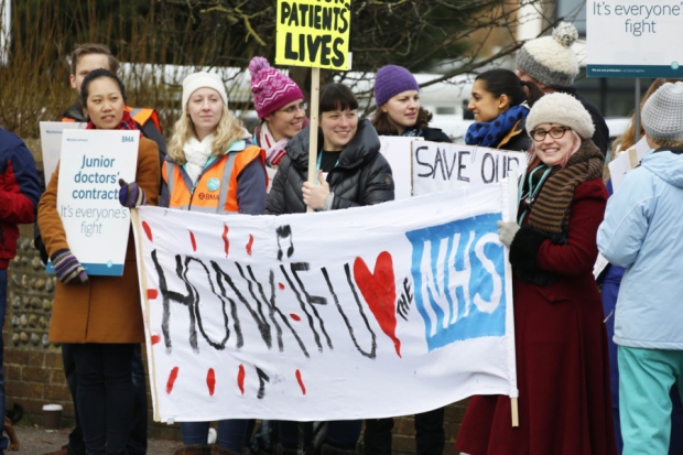 Junior doctors strike Worthing Hospital February 10 2016 SUS-161002-122342001