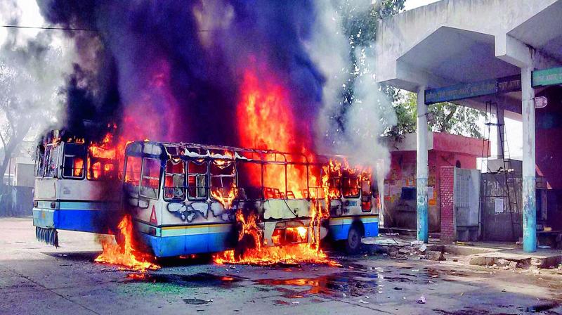 Jat quota riot spreads in other districts agitation has claimed 6 lives