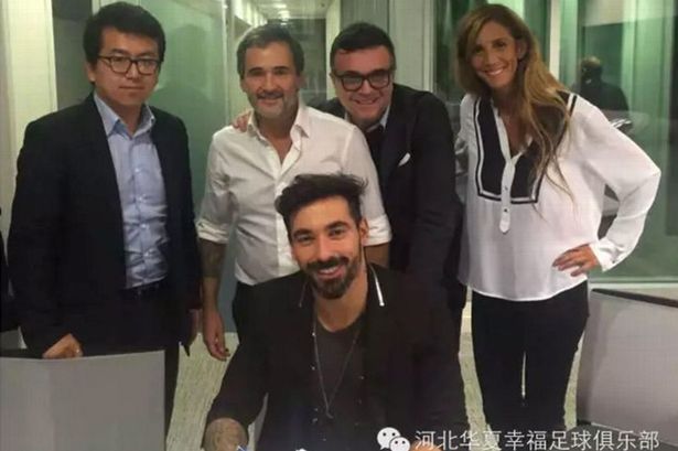 Hebei China Fortune announce new signing Ezequiel Lavezzi