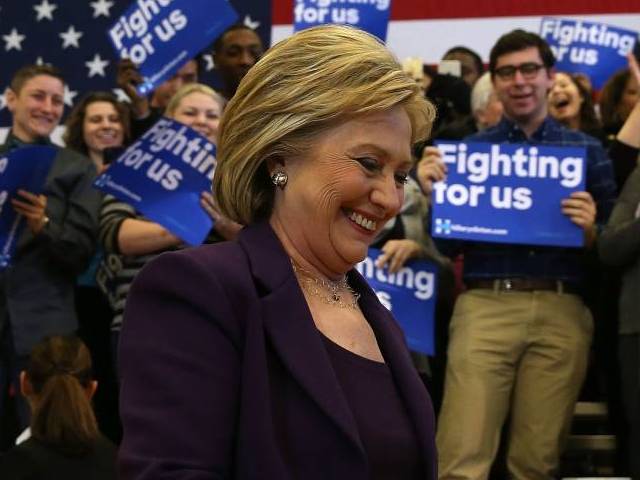 Democratic presidential candidate former Secretary of State Hillary Clinton arrives for a'get out the vote event at Nashua Community College