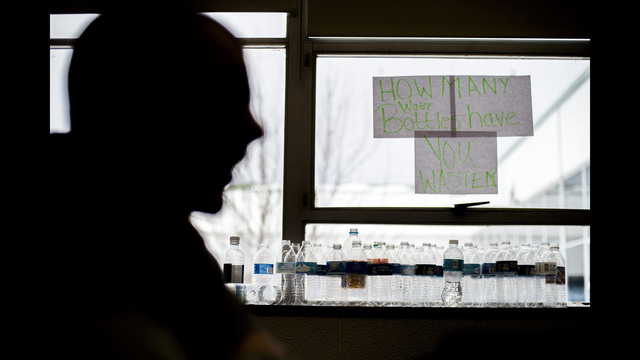 House panel calls governor, EPA chief to testify on Flint