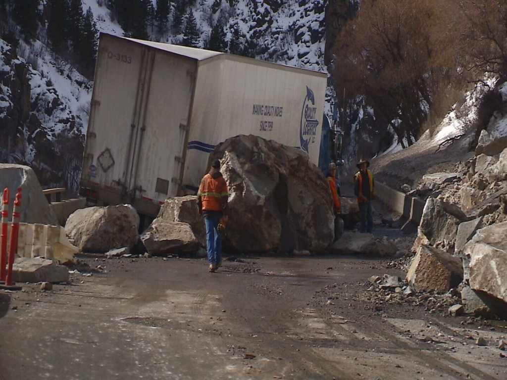 I-70 in Glenwood Canyon likely won't reopen until weekend