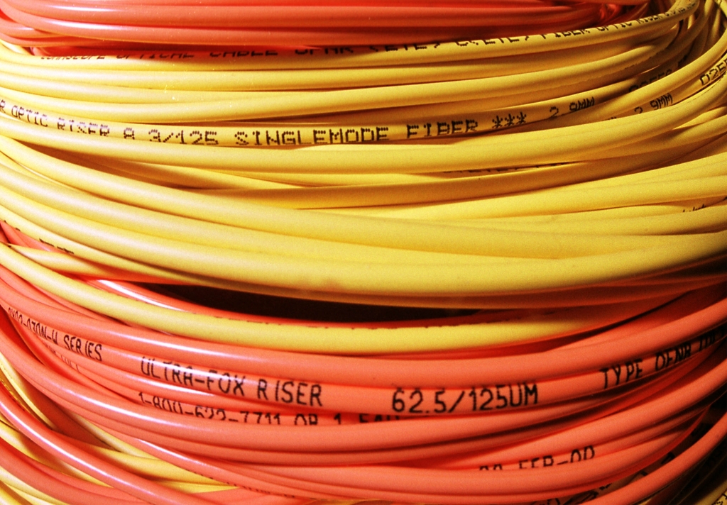 390895 01 Insulated fiber-optic cable from the Fiberoptic Supply Company is on display