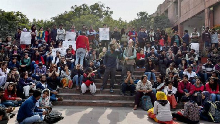 Protests paralyse Indian university after student leader's arrest