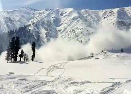 Avalanche warning issued in Jammu and Kashmir after heavy snowfall