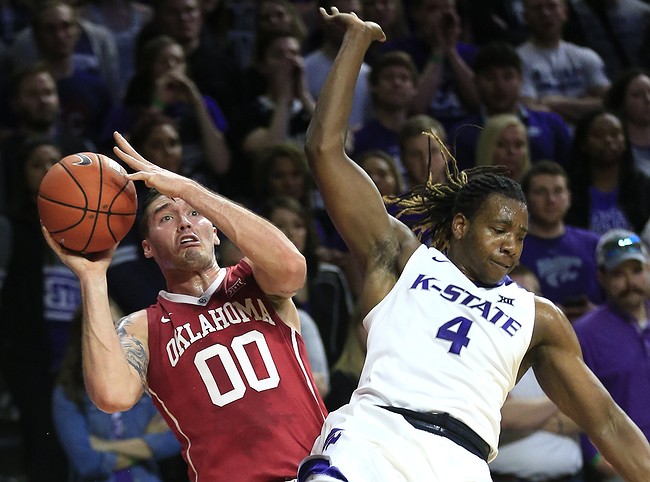 Three takeaways: Kansas State upsets top-ranked Oklahoma on cold shooting night for Sooners