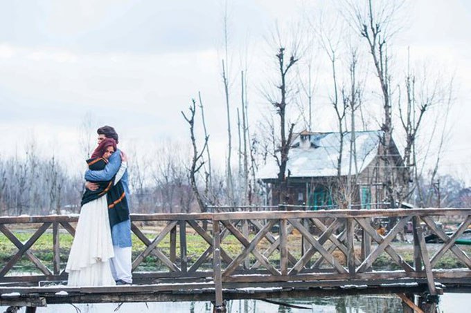 Fitoor and Sanam Re open to average numbers