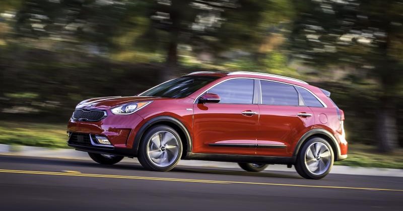 2017 Kia Niro HUV brings fuel economy to crossovers