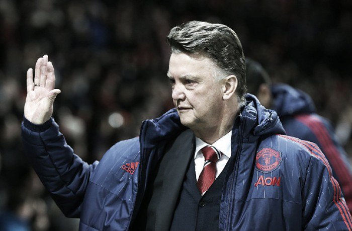 Louis van Gaal believes Manchester United can still win title