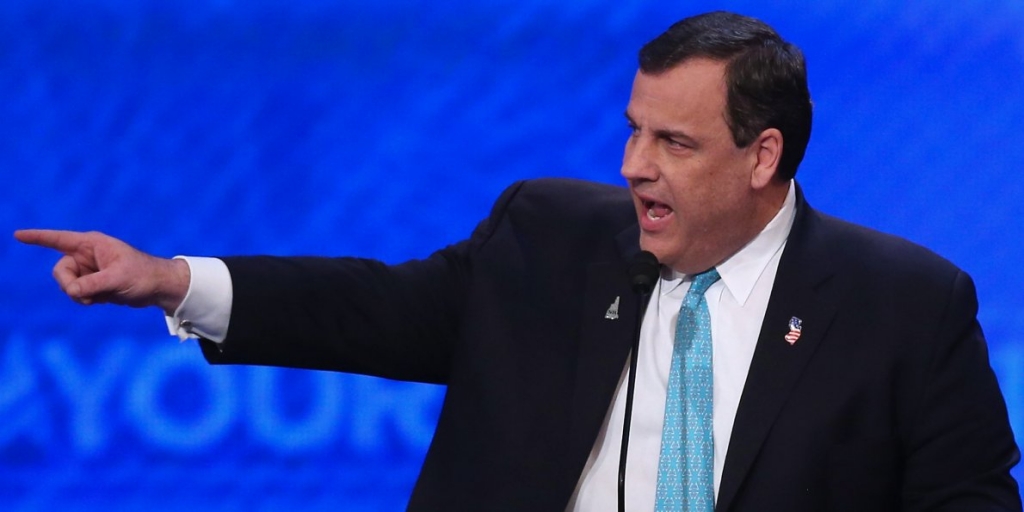 Christie endorses Trump in race brimming with invective