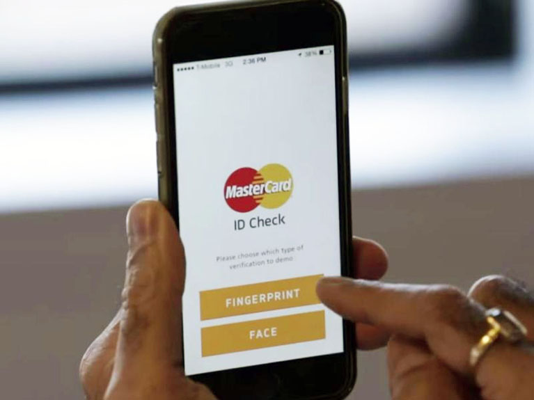 Mastercard to roll out 'selfie pay' this summer