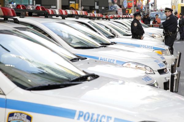 2 New York City police officers shot in Brooklyn