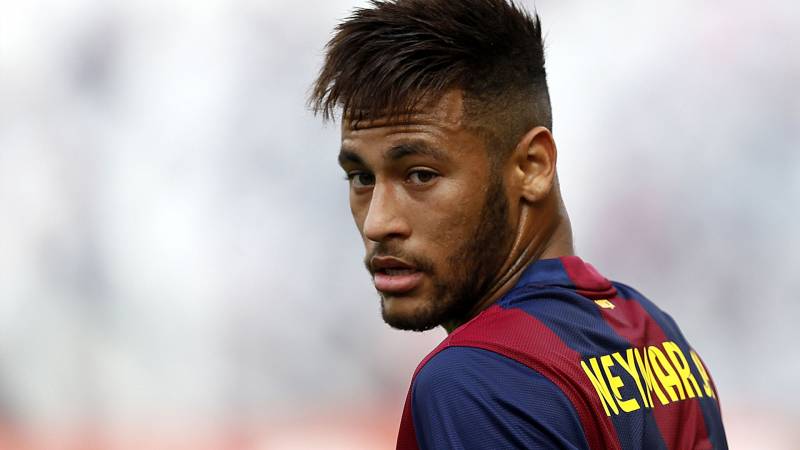 Neymar might leave Barcelona for Manchester United