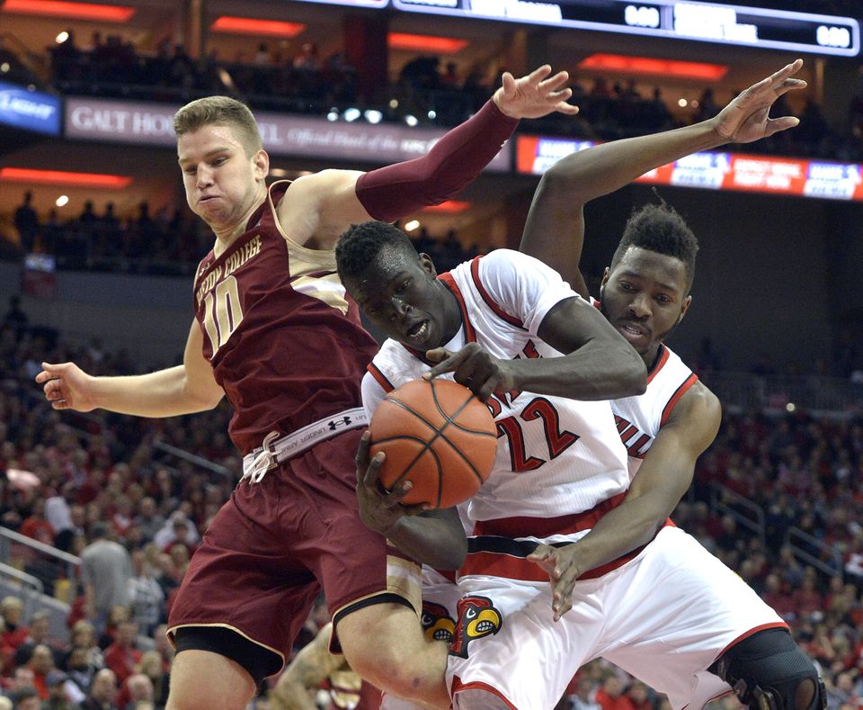 No. 19 Louisville rolls past Boston College 79-47