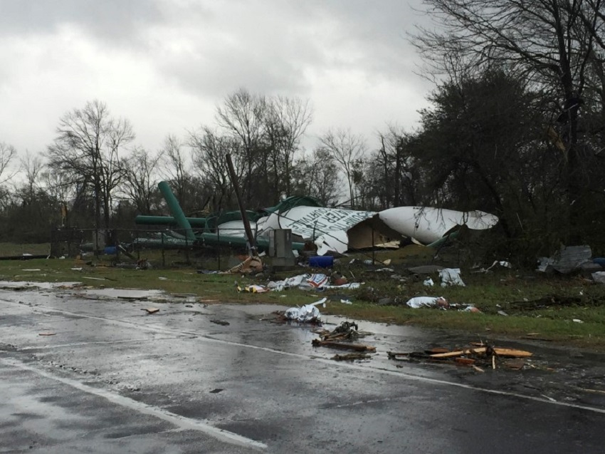 Deadly tornadoes cause widespread damage in Louisiana Mississippi