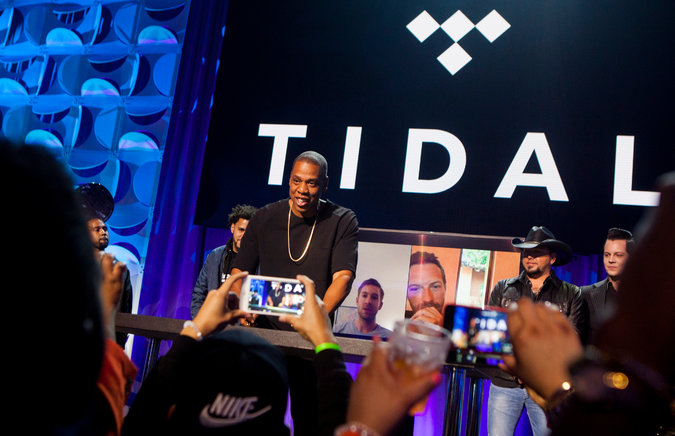 Samsung is Reportedly in Talks With Jay Z to Buy TIDAL khari