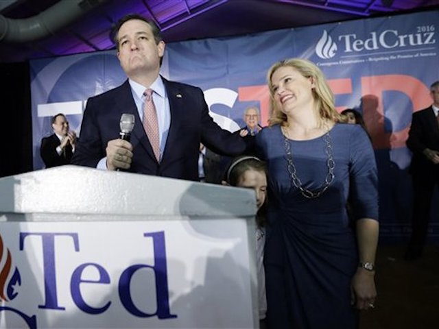 Cruz Responds to Trump Calling Him Canadian 'Anchor Baby'