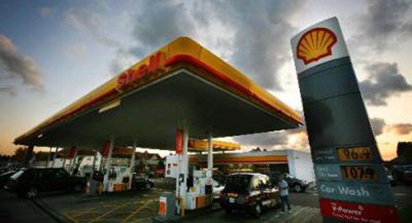 City news: Shell reveals oil slump impact, UK hotels are booming and fewer deputy CEOs