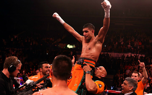 Stepping up Amir Khan will move up to 155lbs to face dangerous Mexican Saul'Canelo Alvarez