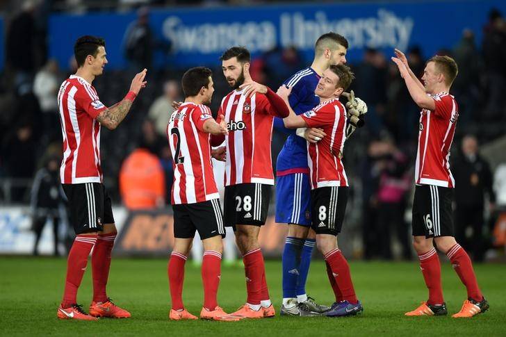 Football Soccer- Swansea City v Southampton- Barclays Premier League- Liberty Stadium- 13/2/16 Southampton players celebrates winning at the end of the game Mandatory Credit Action Images  Tony O'Brien Livepic