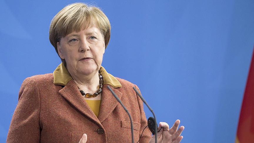 German chancellor mulls no-fly zone in Syria