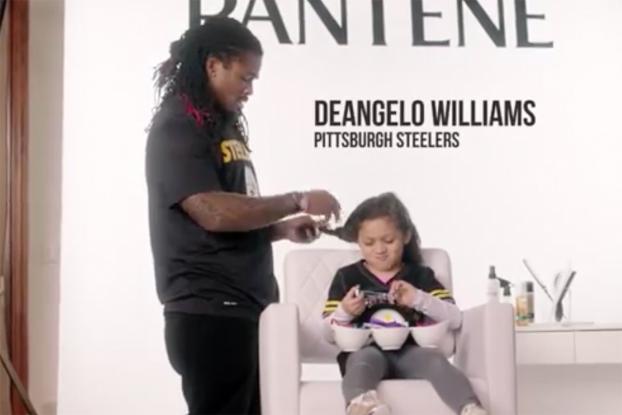 Football Players Do Their Daughters' Hair, Will Probably Make You Tear Up at Your Desk From the Cuteness