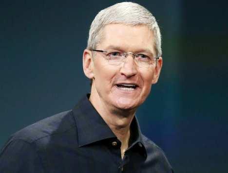 Tim Cook talks about Apple’s products at Town Hall meeting