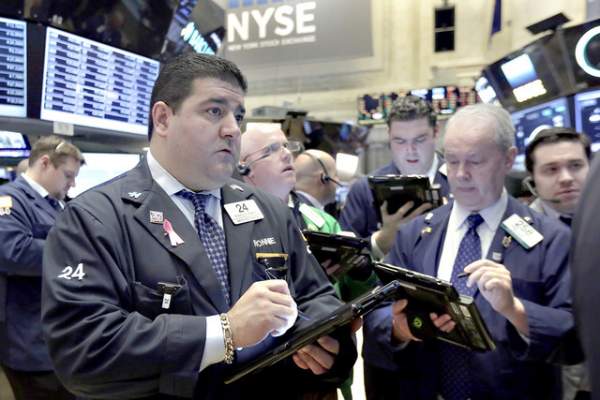 Stocks open lower as energy sector sinks along with oil prices