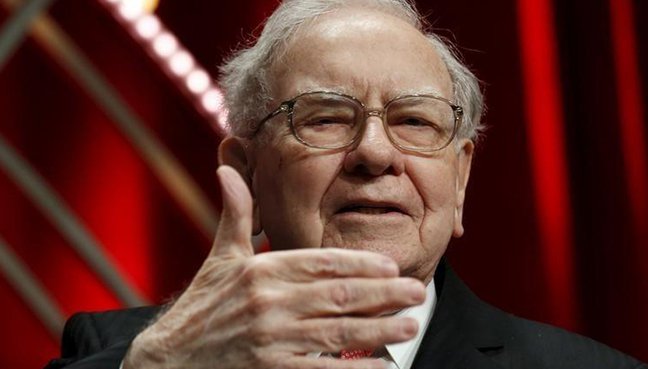 Buffett: US economy better than presidential hopefuls say