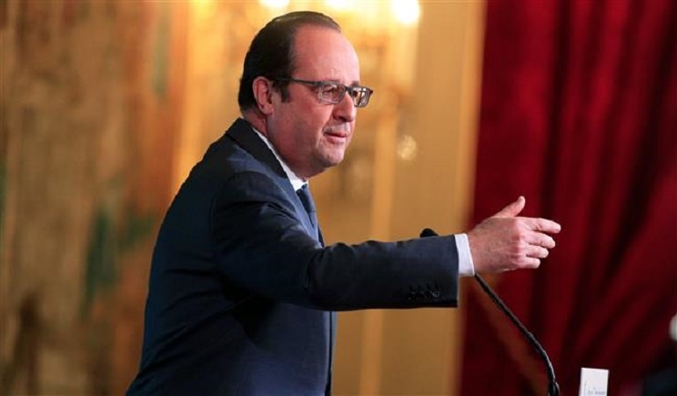 French president Hollande calls on Moscow to stop supporting Bashar al-Assad