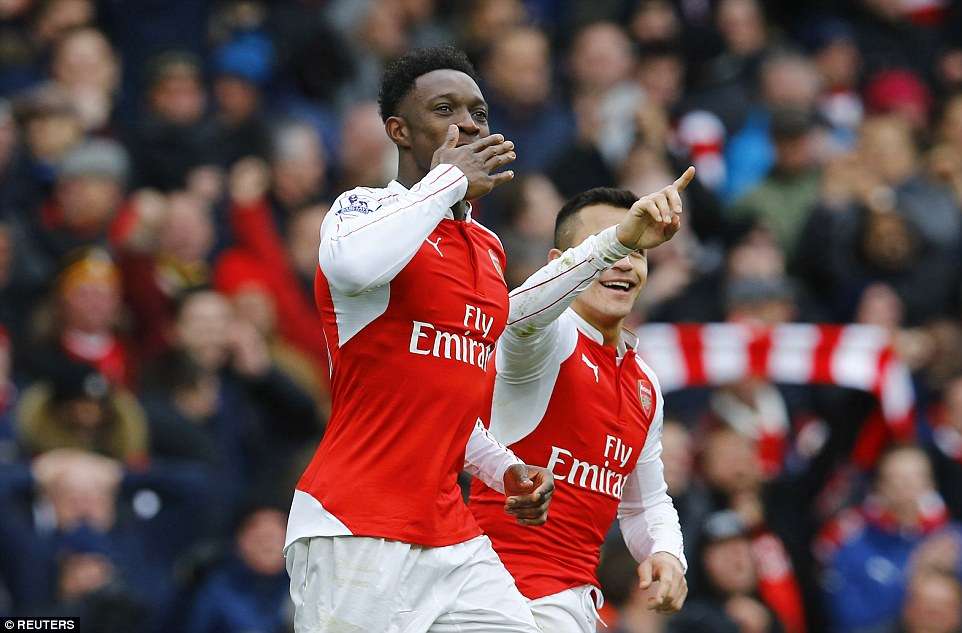 Danny Welbeck and Alexis Sanchez