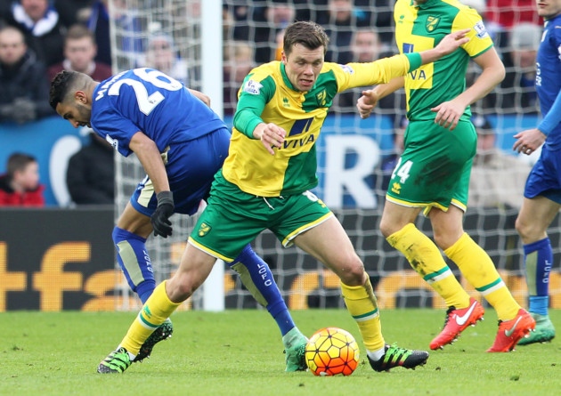 Jonny Howson of Norwich in action during the Barclays Premier League match at the King Power Stadium Leicester